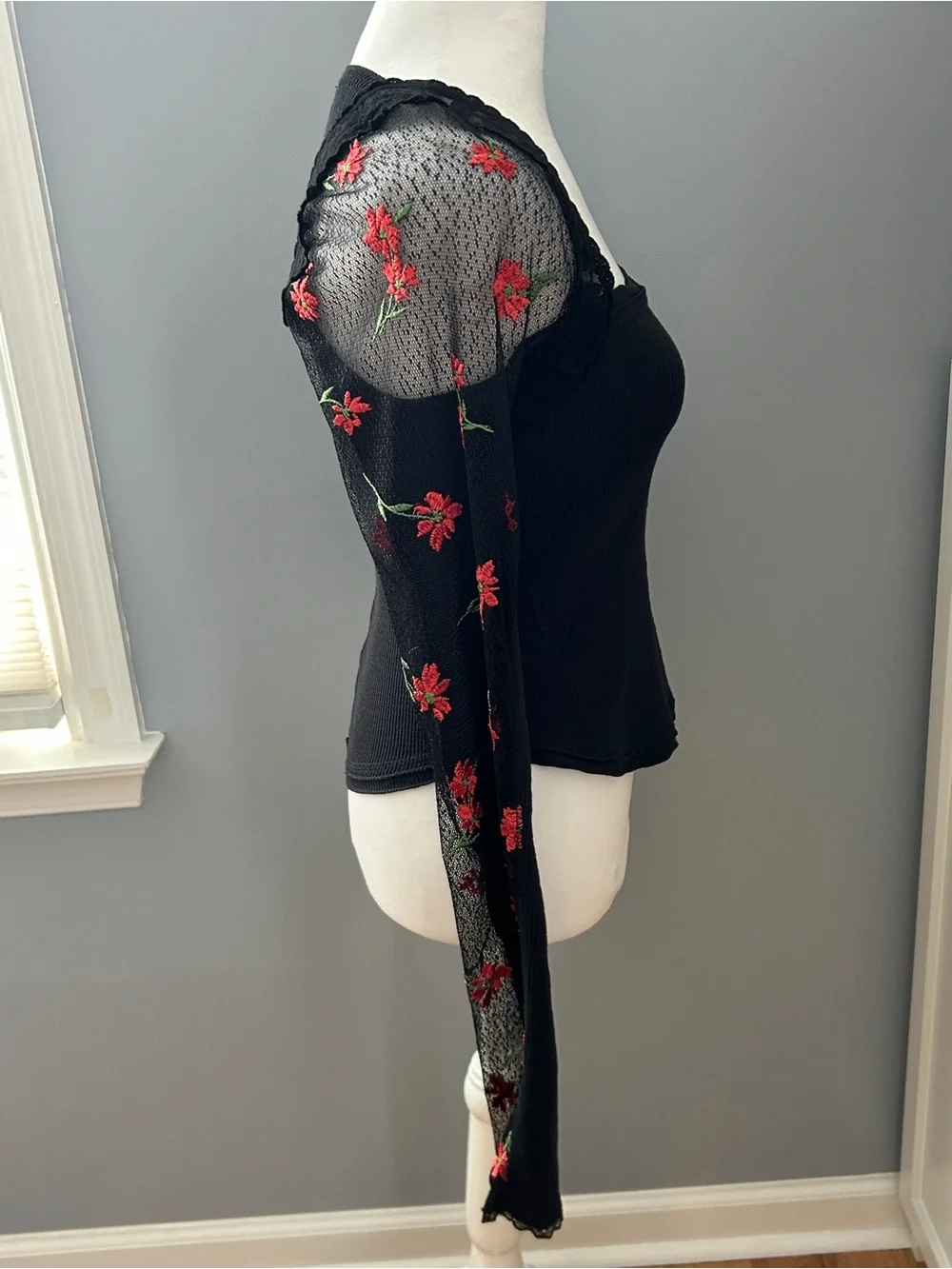 Free People Black Ribbed Crop Top Embroidered Mesh Sleeve Red Floral XS/S Y2K